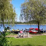 Und Rosi Appartement Krakow am See