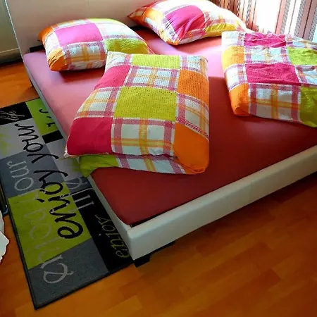 Und Rosi Apartment