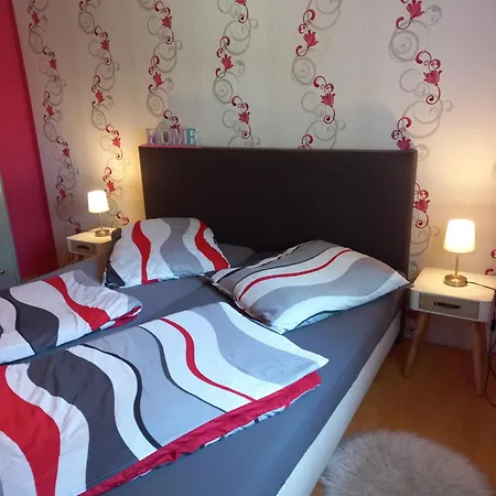 Und Rosi شقة