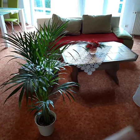 Und Rosi Apartman *
